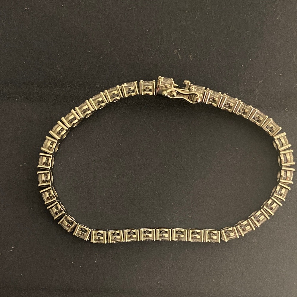 Elegant Silver Tennis Bracelet for Women